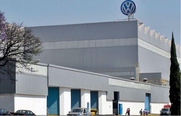 Crece la tensión en Volkswagen por votación de incremento salarial