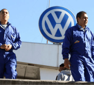 Huelga causa incertidumbre y temor en la armadora de Volkswagen