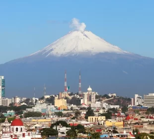 Canacintra Puebla prepara misiones comerciales a regiones estratégicas. Foto EE: Archivo.