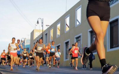 El primer Medio Maratón de Puebla se realizará el domingo 18 de diciembre; participarán 2 mil corredores en 5, 10 h 21 KM | Foto: Agencia Es Imagen para El Universal Puebla