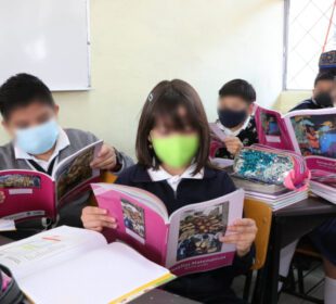 Disminuye la deserción escolar en Puebla