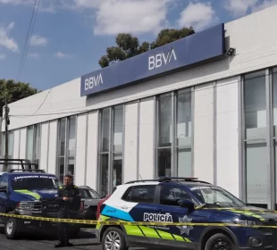 Cuentahabiente de BBVA es herido de bala tras asalto en Puebla