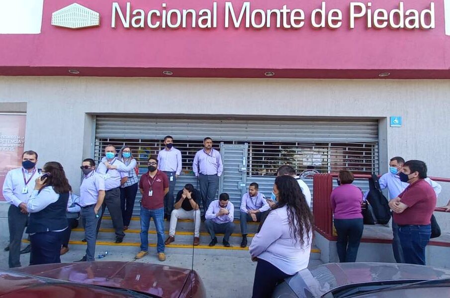 Denuncian Trabajadores del Nacional Monte de Piedad amenazas del sindicato.