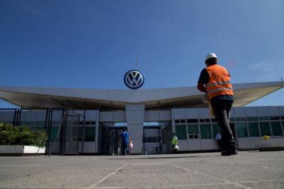 Gran expectativa sobre la aprobación del preacuerdo para el aumento salarial en Volkswagen